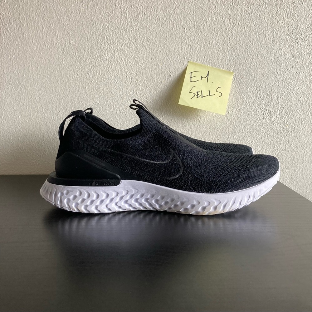 Nike Epic Phantom React Flyknit Womens Sizes Black White BV0415-001 New With Box